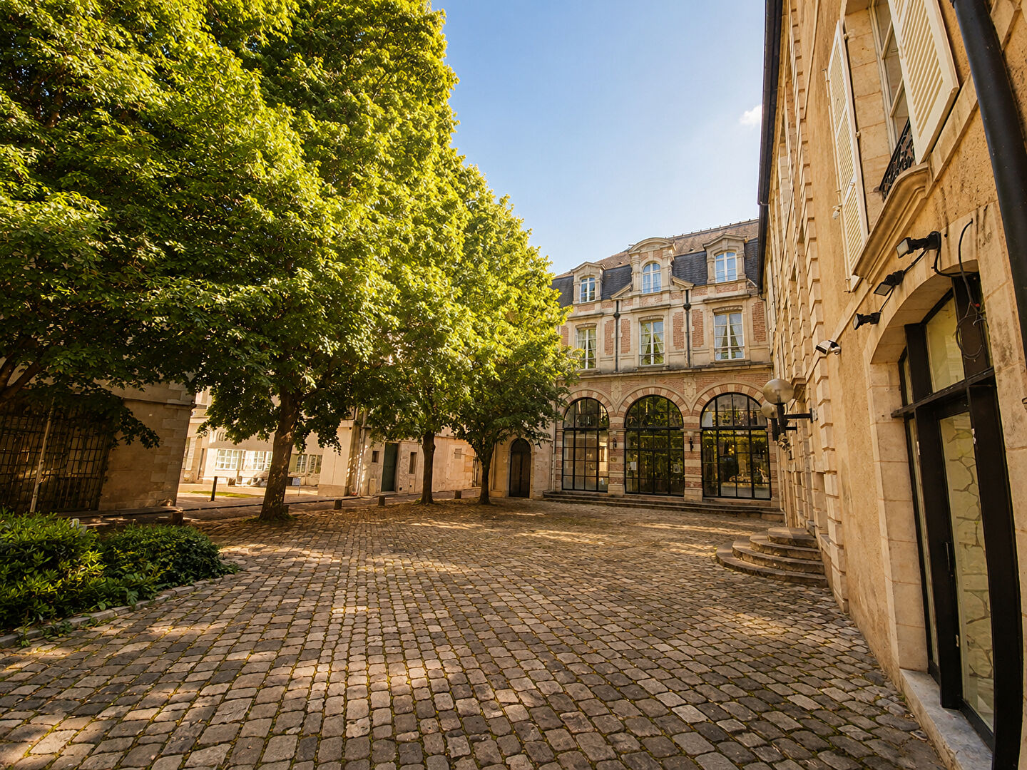 Appartement 3 pièces 82 m² · à Nevers · 82 m² · 79 000 €