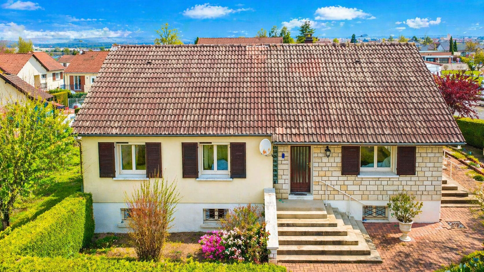 Maison 5 pièces 174 m² · à Nevers · 174 m² · 179 900 €