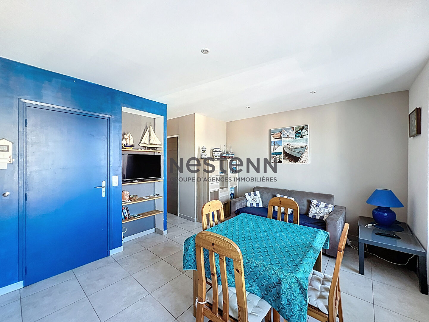 À vendre Lion-sur-Mer  Appartement dernier étage vue mer à 50 m plage avec fort potentiel