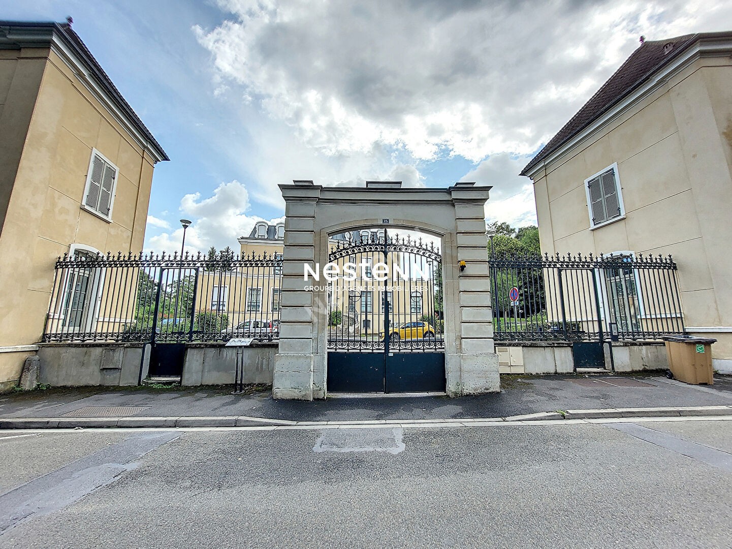 Appartement Groslay 3 pièces 66 m2 avec terrasse de 33m² et 2 places de parking en sous-sol