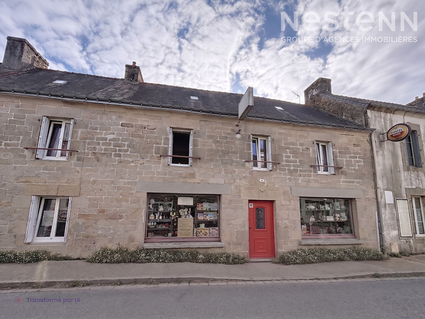 Maison 6 pièces 146 m² · au Saint · 146 m² · 70 500 €