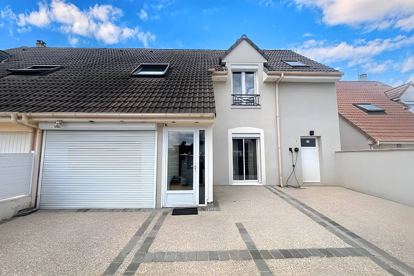 Maison 6 pièces 136 m² · à Roissy en Brie · 136 m² · 425 000 €