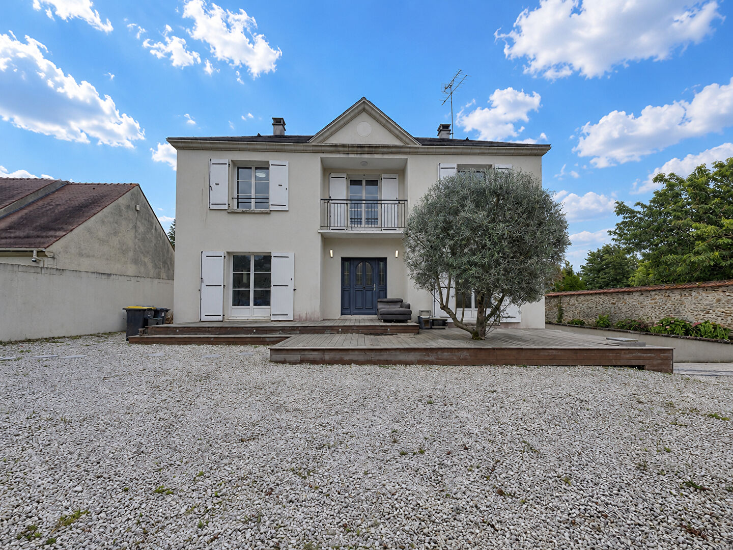 Maison 6 pièces 210 m² · à Chaumes en Brie · 210 m² · 552 500 €