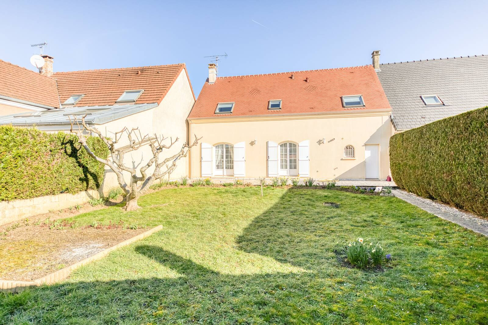 Maison 6 pièces 116 m² · à Pontault Combault · 116 m² · 422 000 €