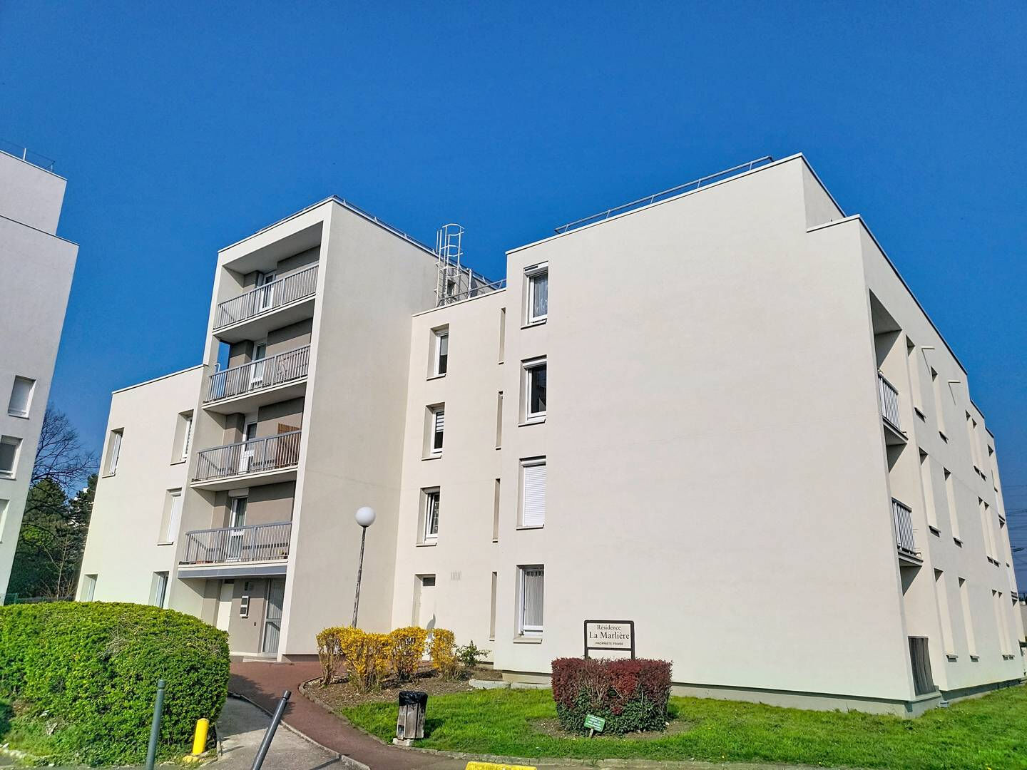 Appartement 2 pièces 52 m² · à Roissy en Brie · 52 m² · 139 000 €