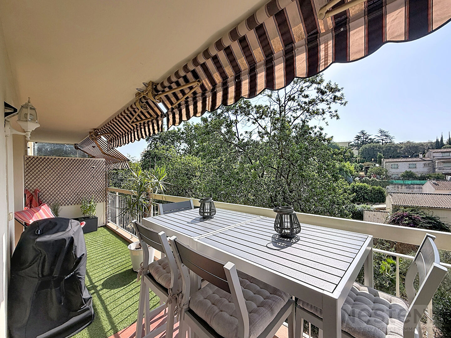 Appartement 2 pièces 54 m² · à Antibes · 54 m² · 305 000 €