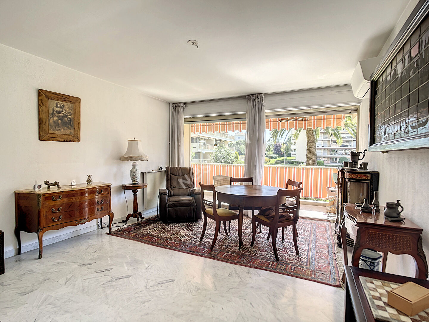 Sous offre - Antibes - 2 pièces - 59m²-Fournel Badine