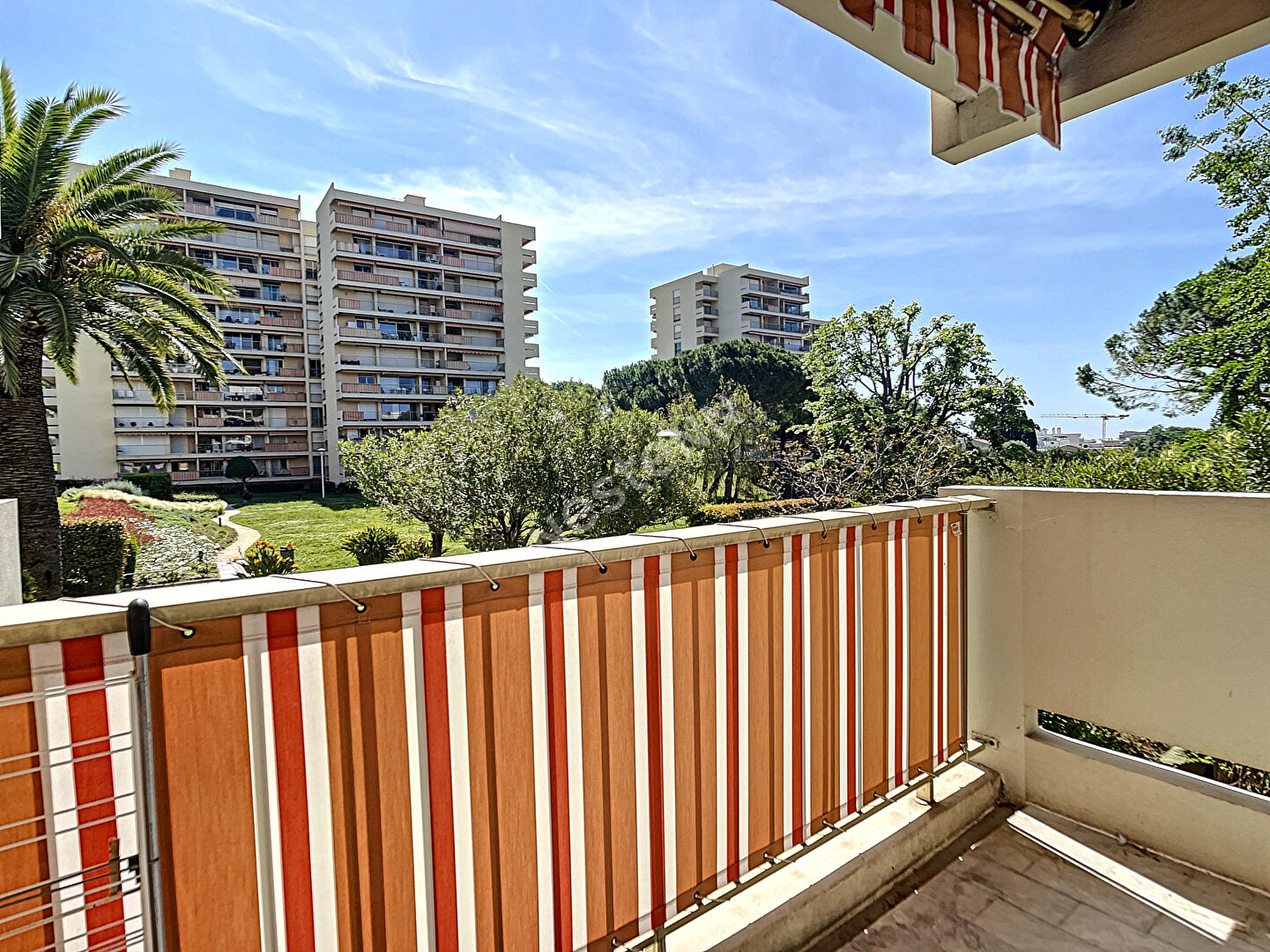 Sous offre - Antibes - 2 pièces - 59m²-Fournel Badine