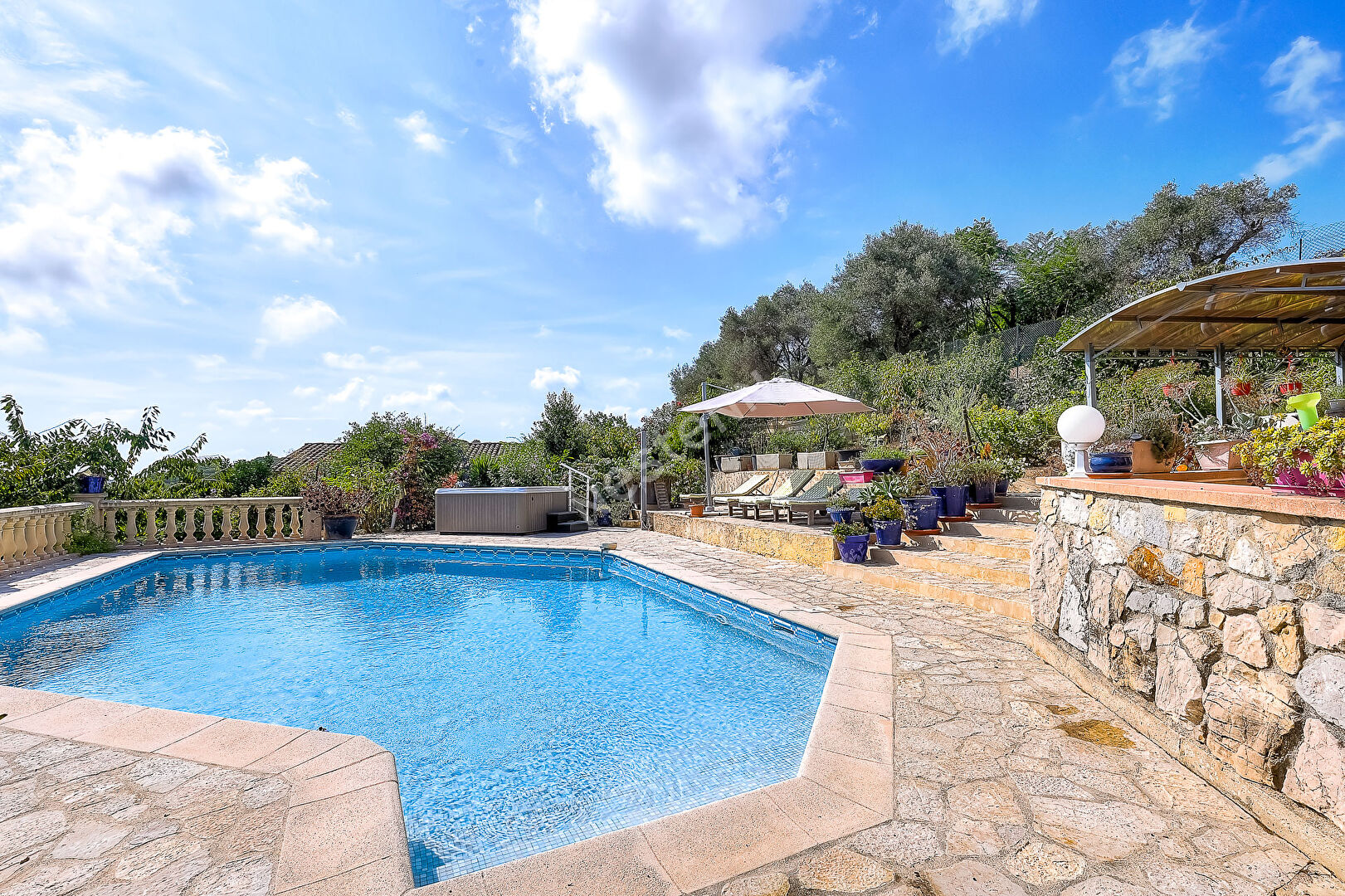 A Vendre - Exclusivité - Villa  -Antibes Brusquet