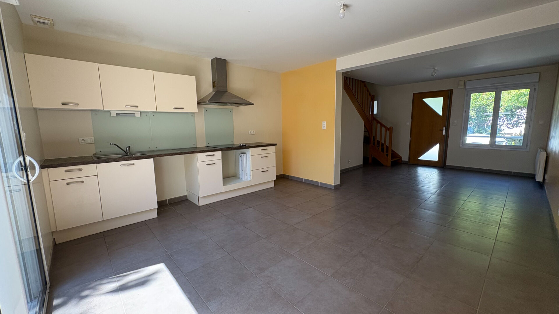 Maison 6 pièces 90 m² · à Verrieres en Anjou · 90 m² · 260 000 €