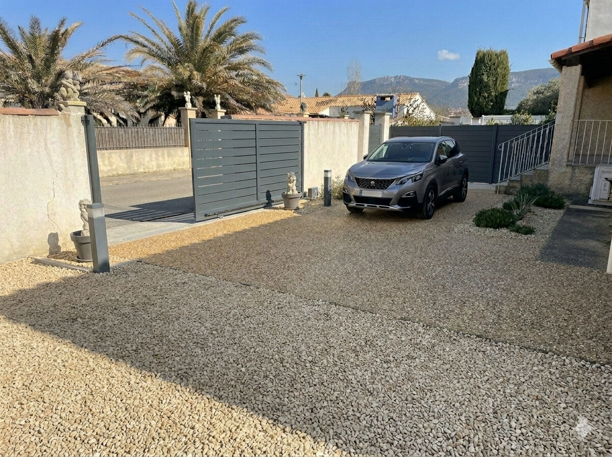 Maison Trets 4 pièce(s) 90 m2