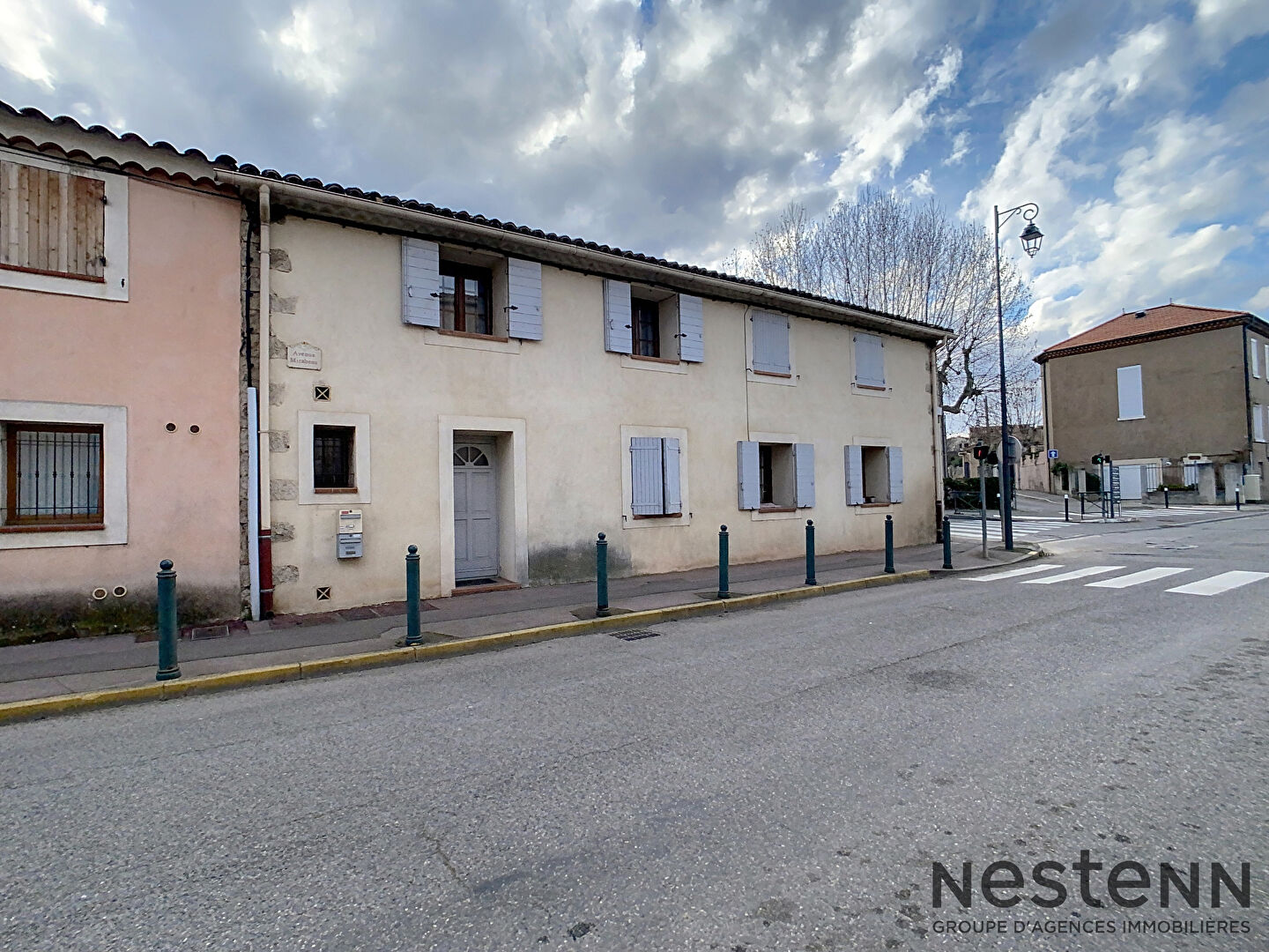 Appartement rdc Trets 2 pièce(s) 35 m2 actuellement loué - idéal Investisseur ou 1er achat -