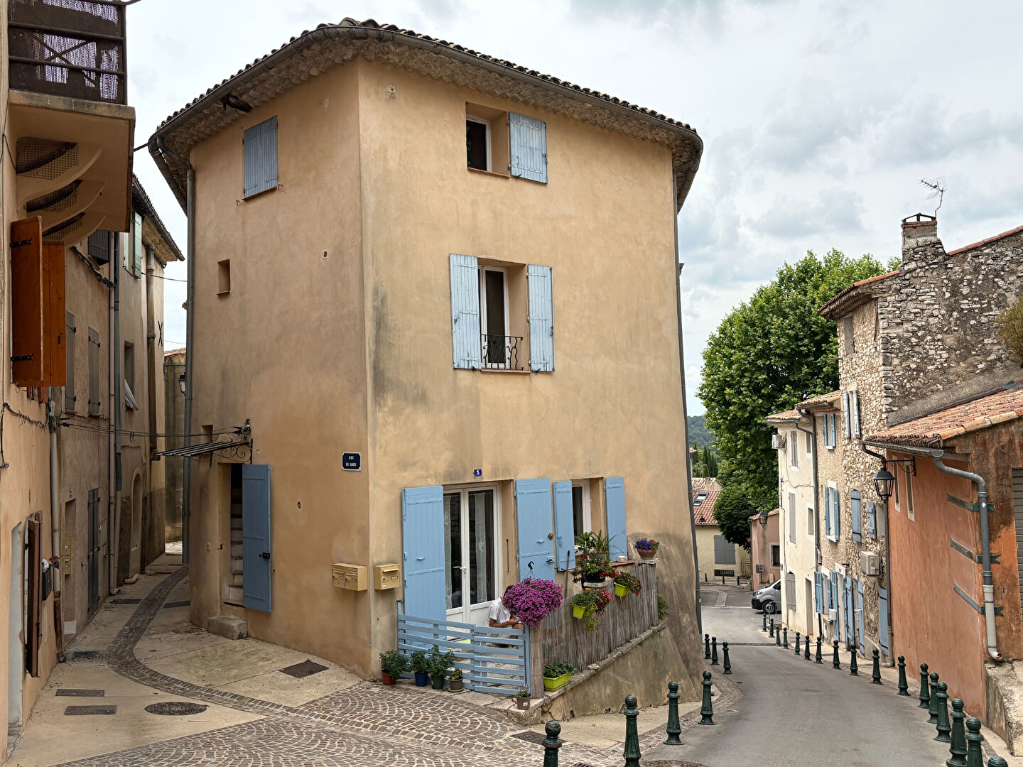 Appartement 3 pièces 53 m² · à Eguilles · 53 m² · 196 100 €