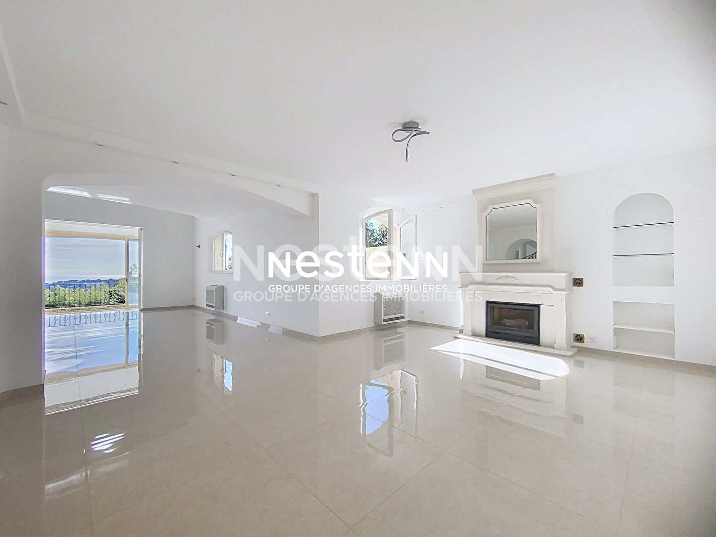 MAISON PROVENCALE 270.15M2- VUE MER PANORAMIQUE-PISCINE-GARAGE-VALLAURIS