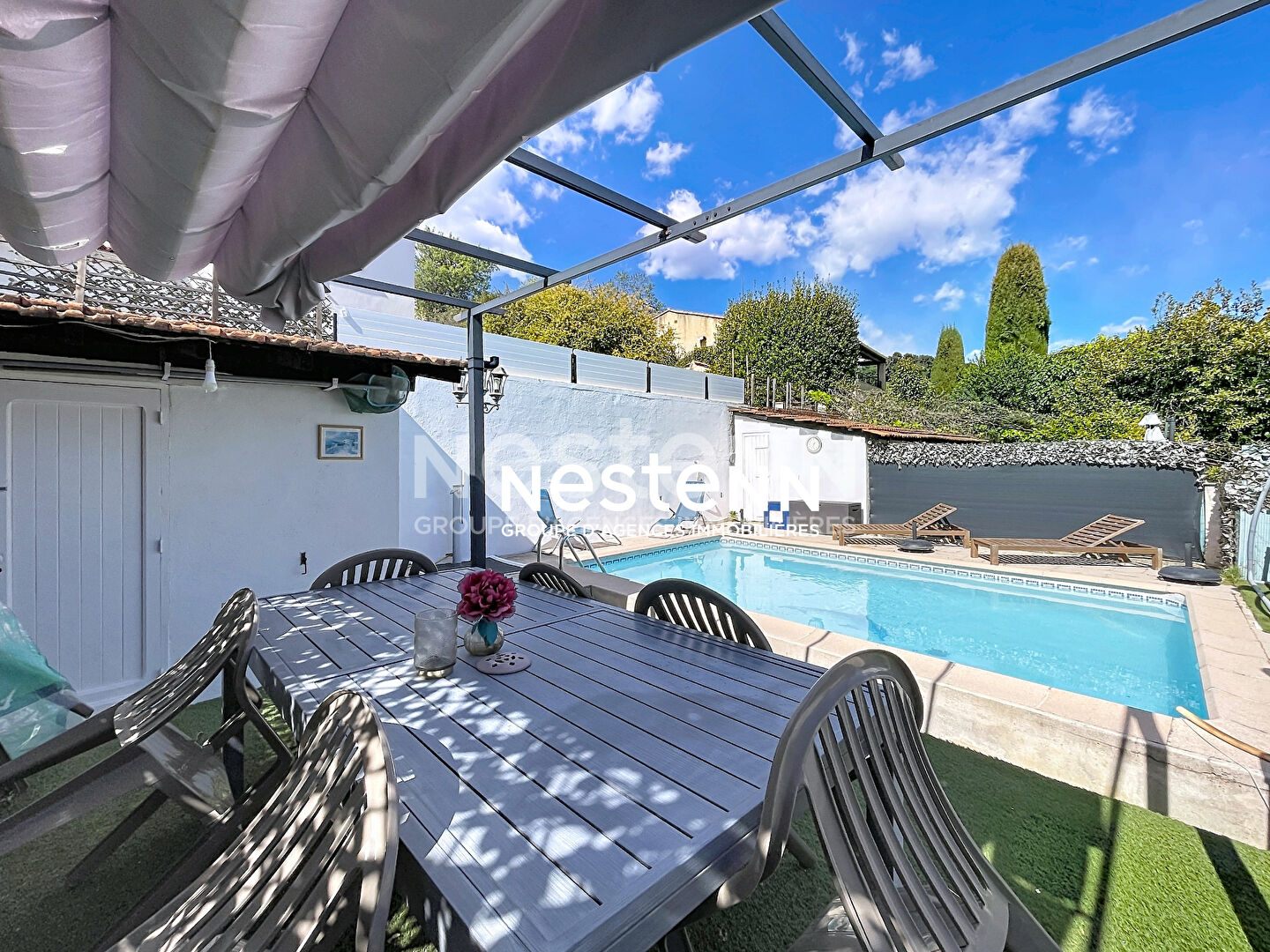 Maison 8 pièces 235 m² · à Vallauris · 235 m² · 695 000 €