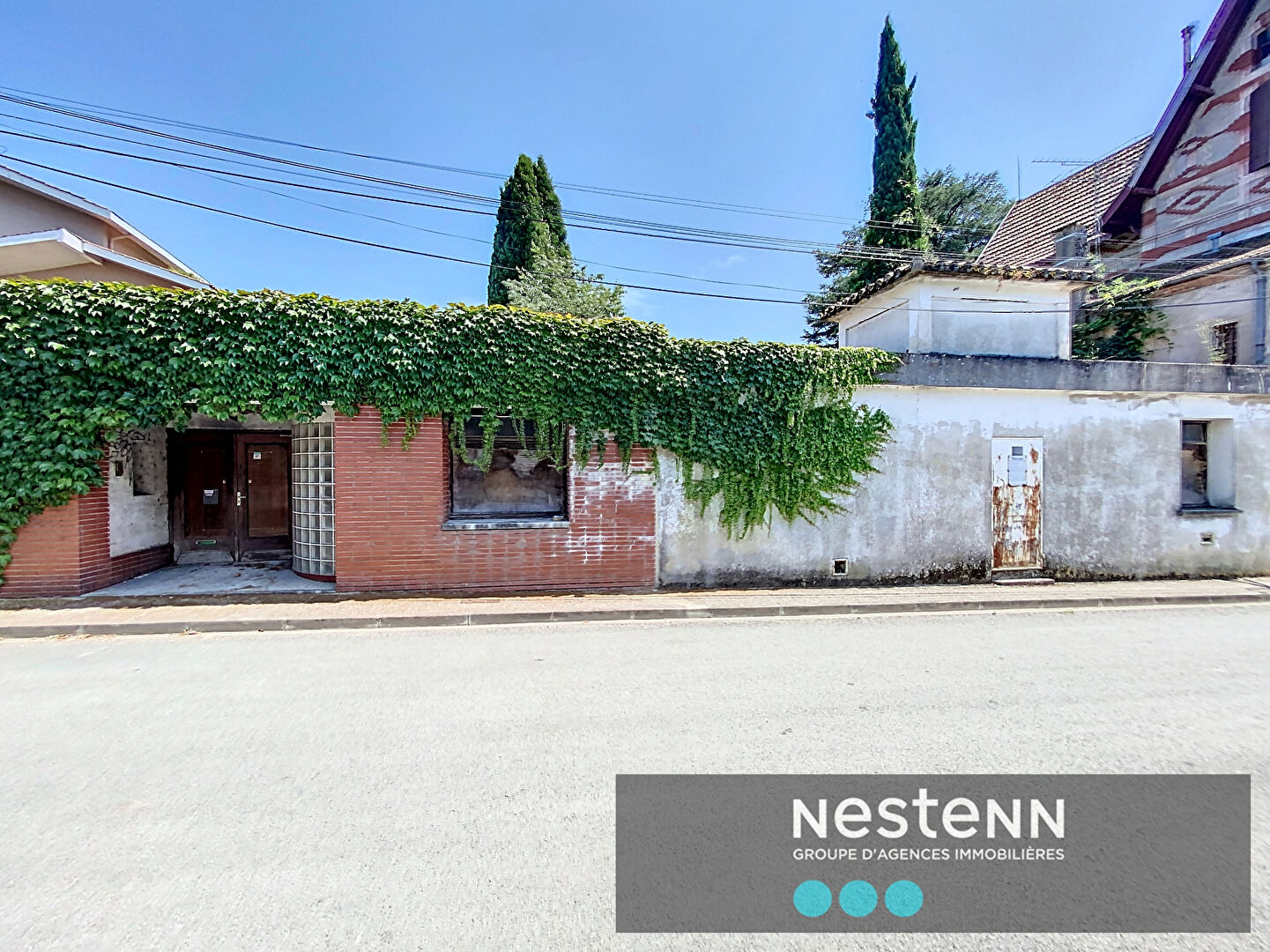 Maison Villeneuve Sur Lot  proche centre ville 1 pièce(s) 219 m2