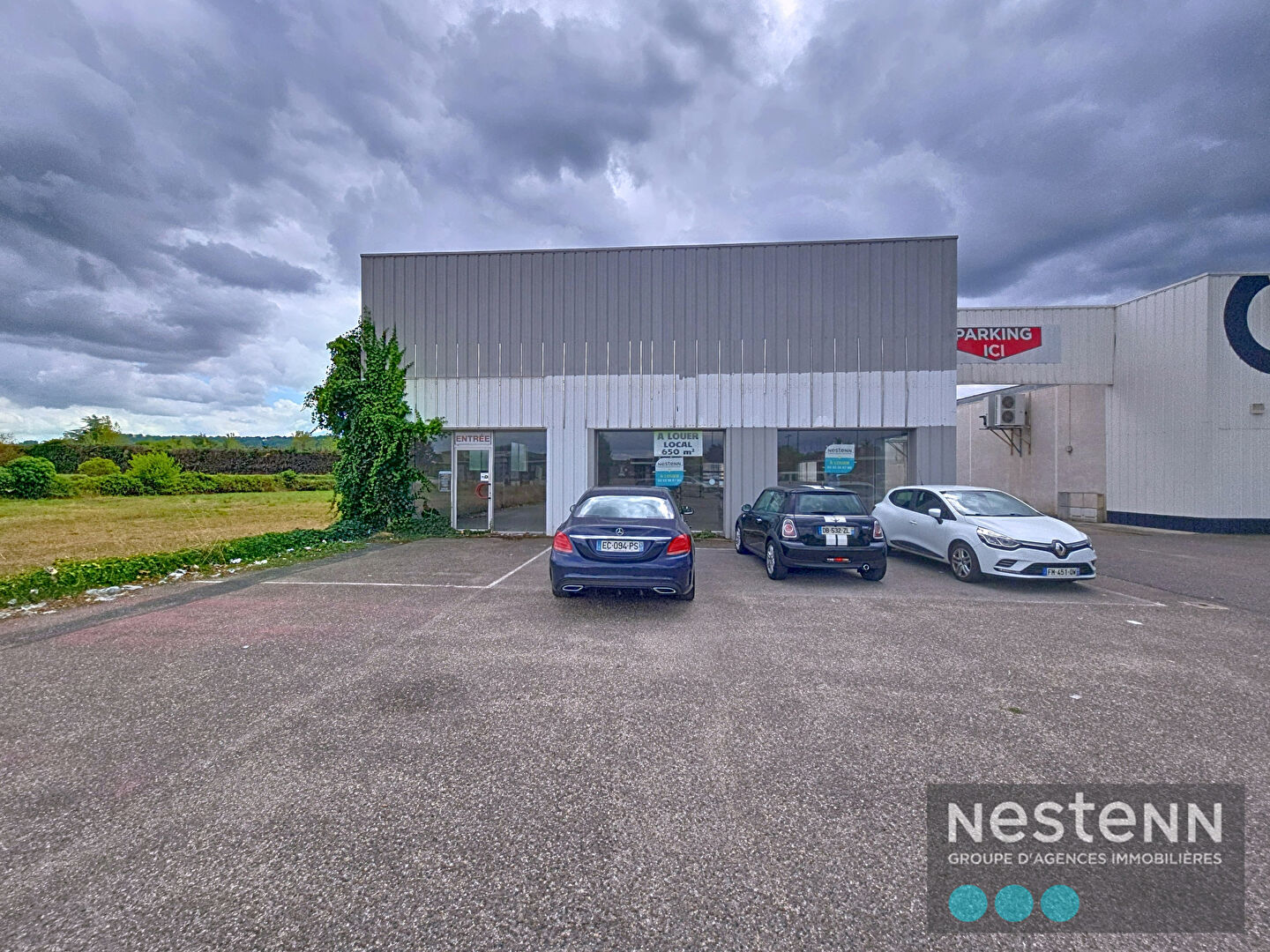 Immeuble 47300 Bias/Villeneuve sur Lot 3 pièce(s) 587 m2 environ