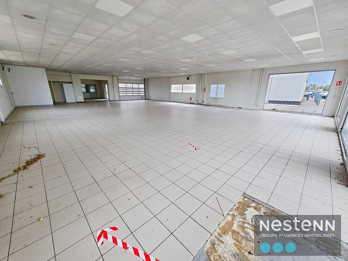 Immeuble 47300 Bias/Villeneuve sur Lot 3 pièce(s) 587 m2 environ