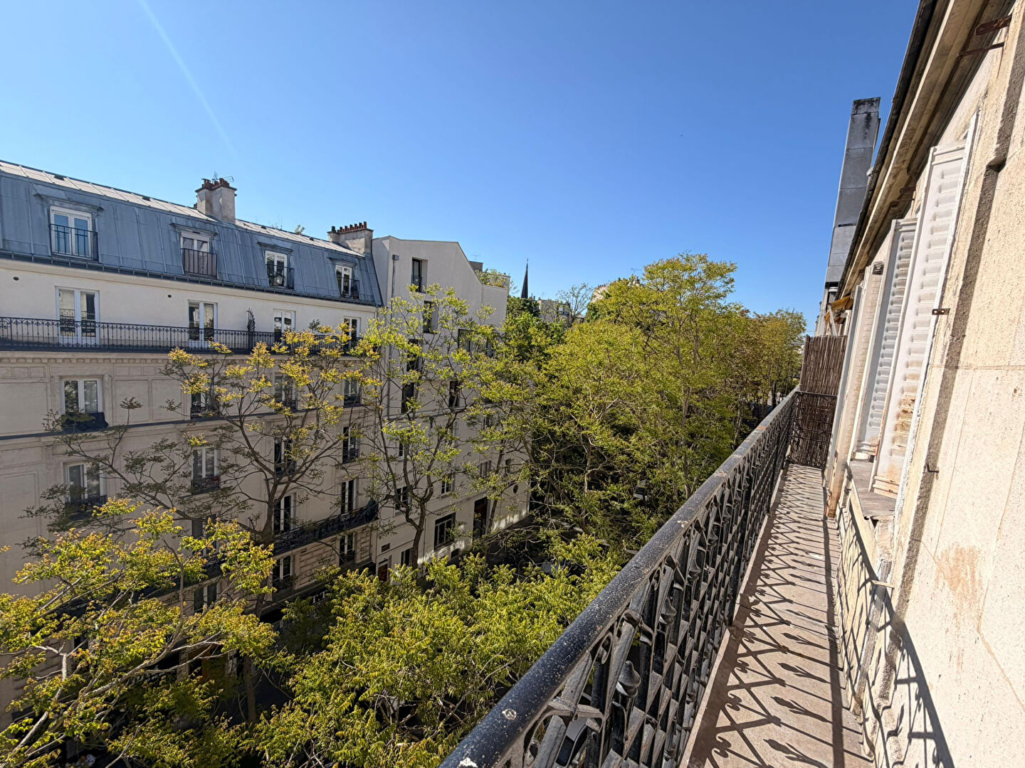 Appartement 2 pièces 31 m² · à Paris · 31 m² · 295 000 €