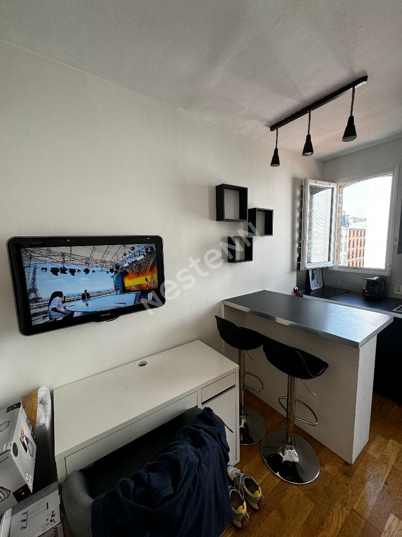 Appartement à vendre à Paris 17m²