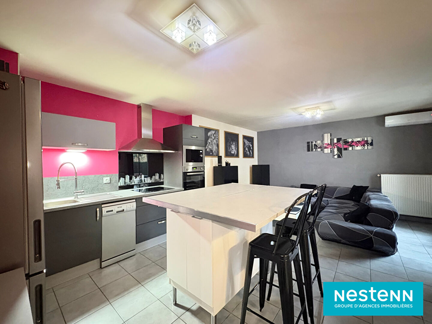 Appartement de type 2 de 48.62m²  avec garage situé au Centre de Vaulx-en-Velin