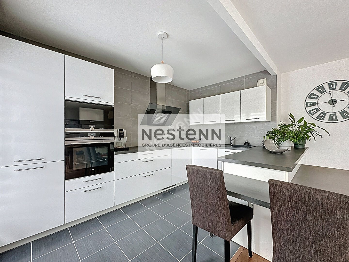 Appartement Ermont 4 pièce(s) 87,77 m2- ERMONT - COMMERCES- GARES ERMONT - LUMINEUX BIEN ENTRETENU- DERNIER ETAGE