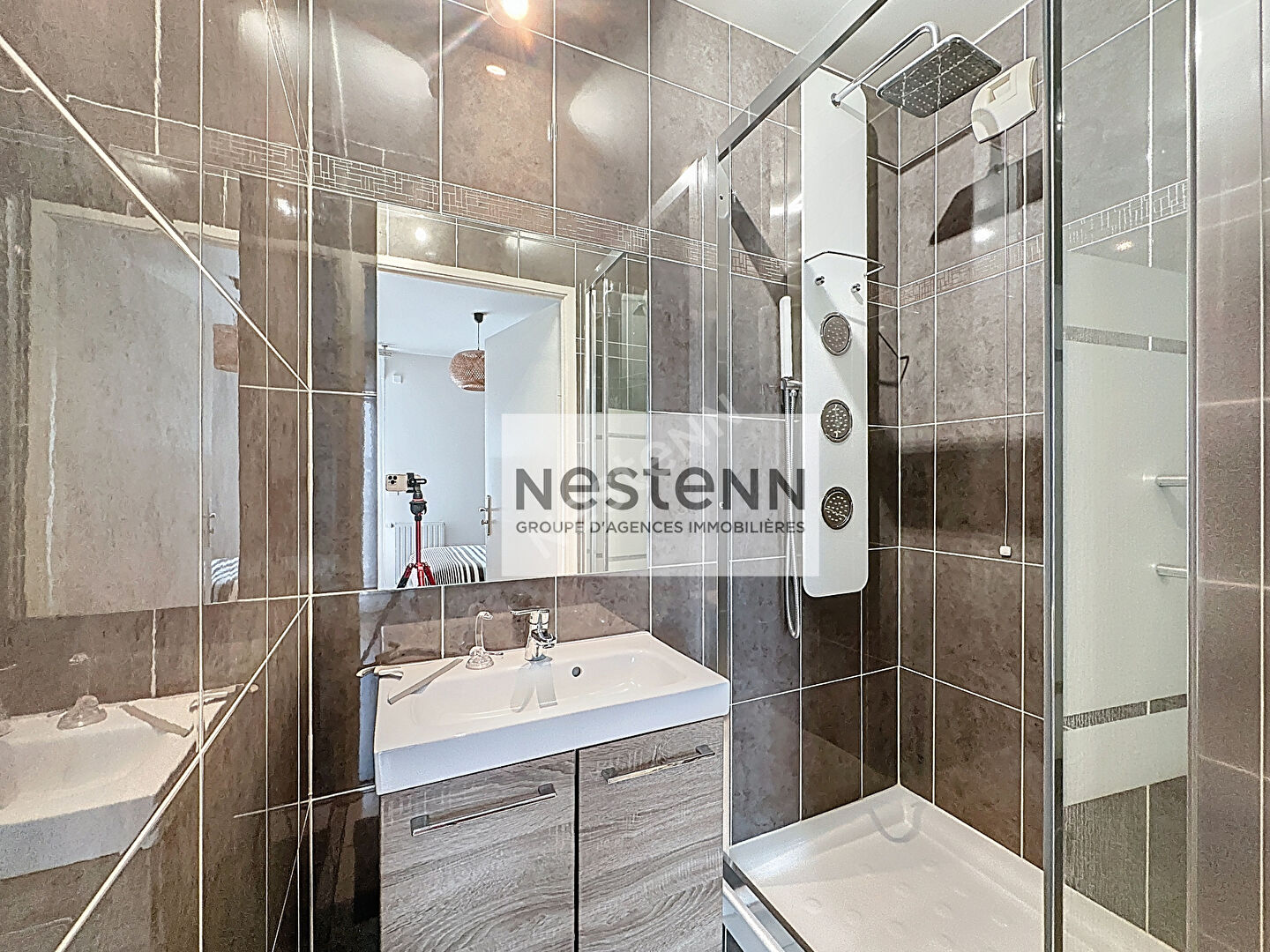 Appartement Ermont 4 pièce(s) 87,77 m2- ERMONT - COMMERCES- GARES ERMONT - LUMINEUX BIEN ENTRETENU- DERNIER ETAGE