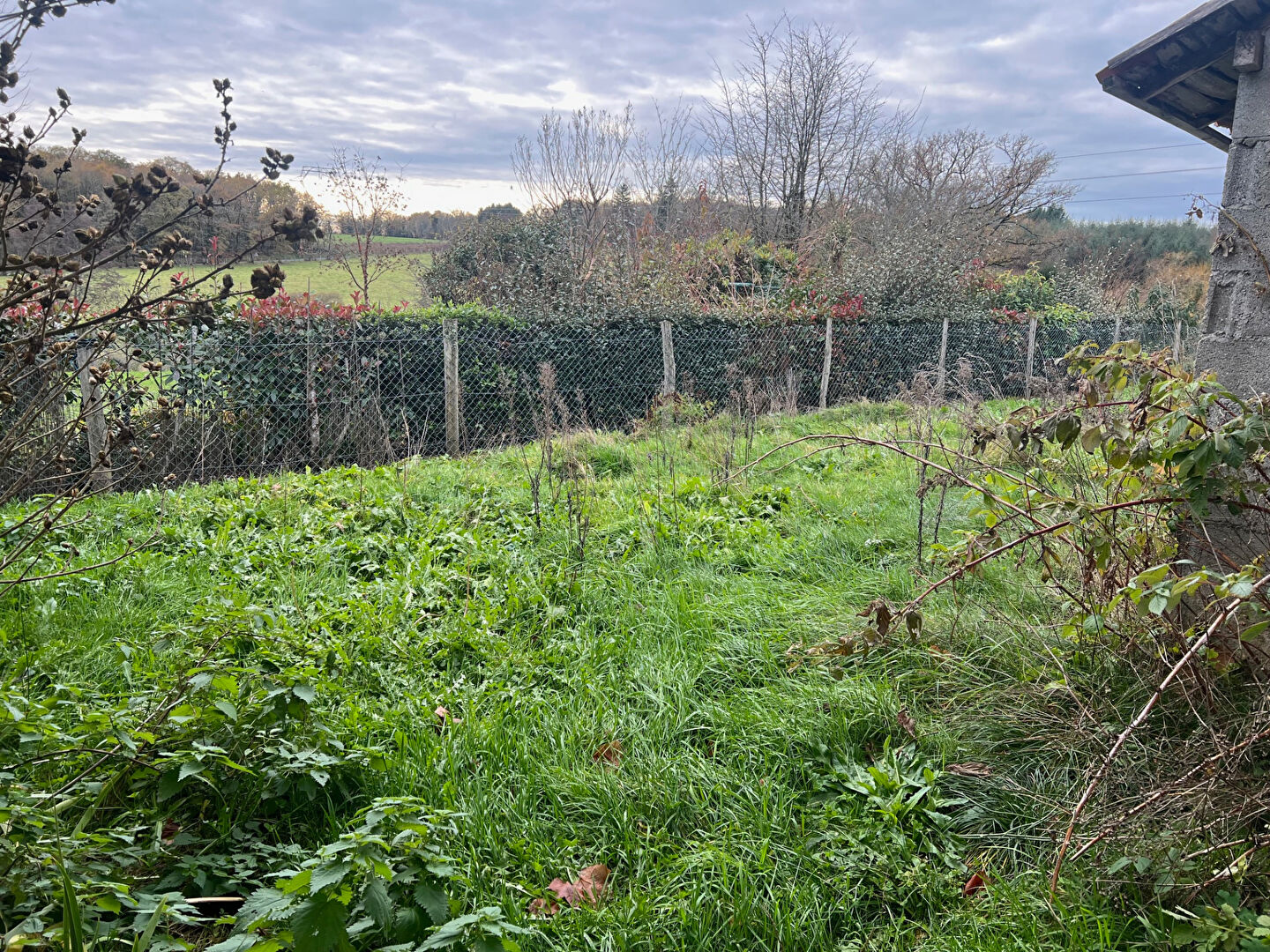 Maison à vendre à JAVERDAT - 4 pièces, 3 chambres, bon potentiel