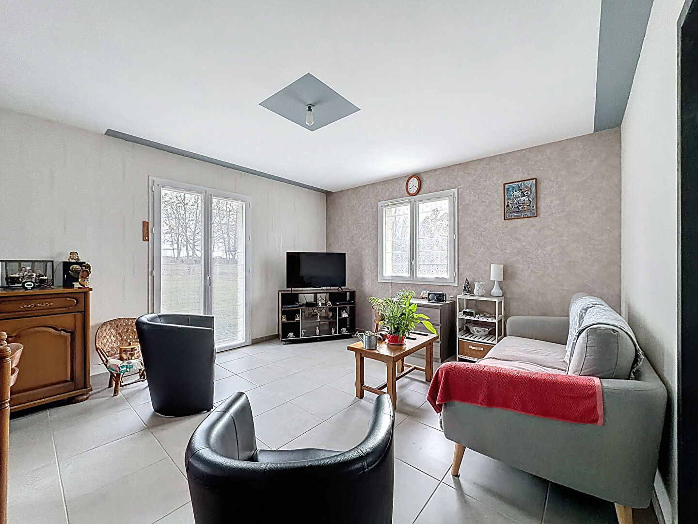 Idéal primo accédant Maison 2020 à vendre à Saint-Priest-Ligoure - Appentis - DPE B - 3000m2 de terrain