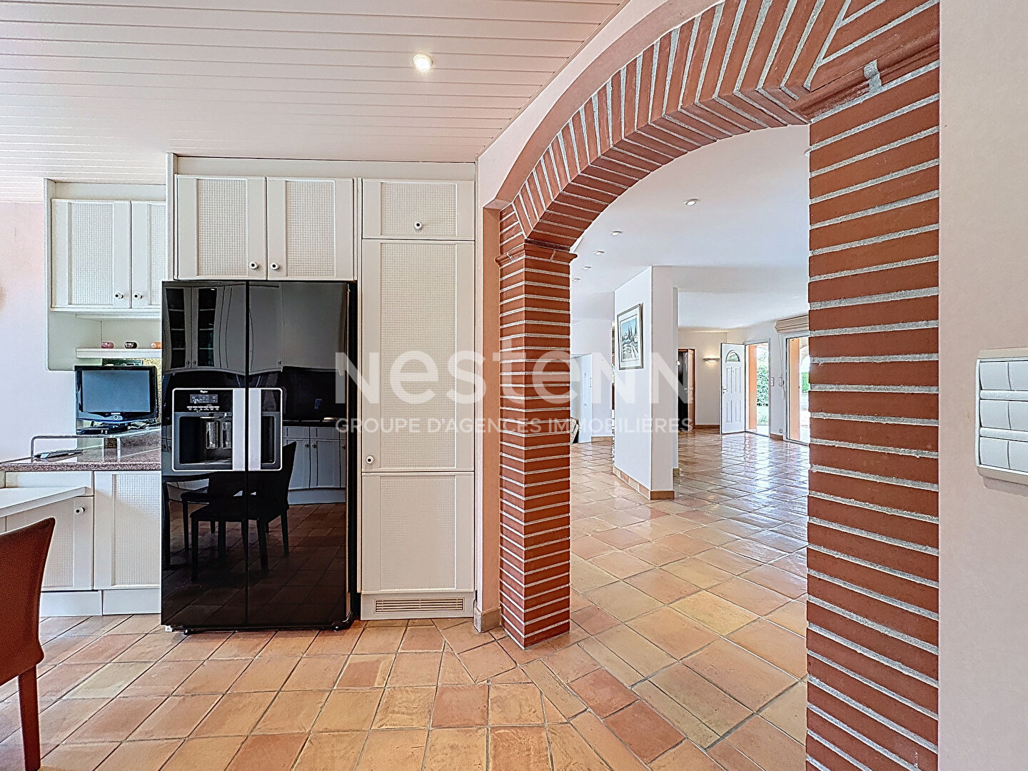 Maison 20min de Limoges, 10 pièce 344 m2, double garage, 6 chambres, 2 chambres parentales, grande terrasse, cuisine d'été.