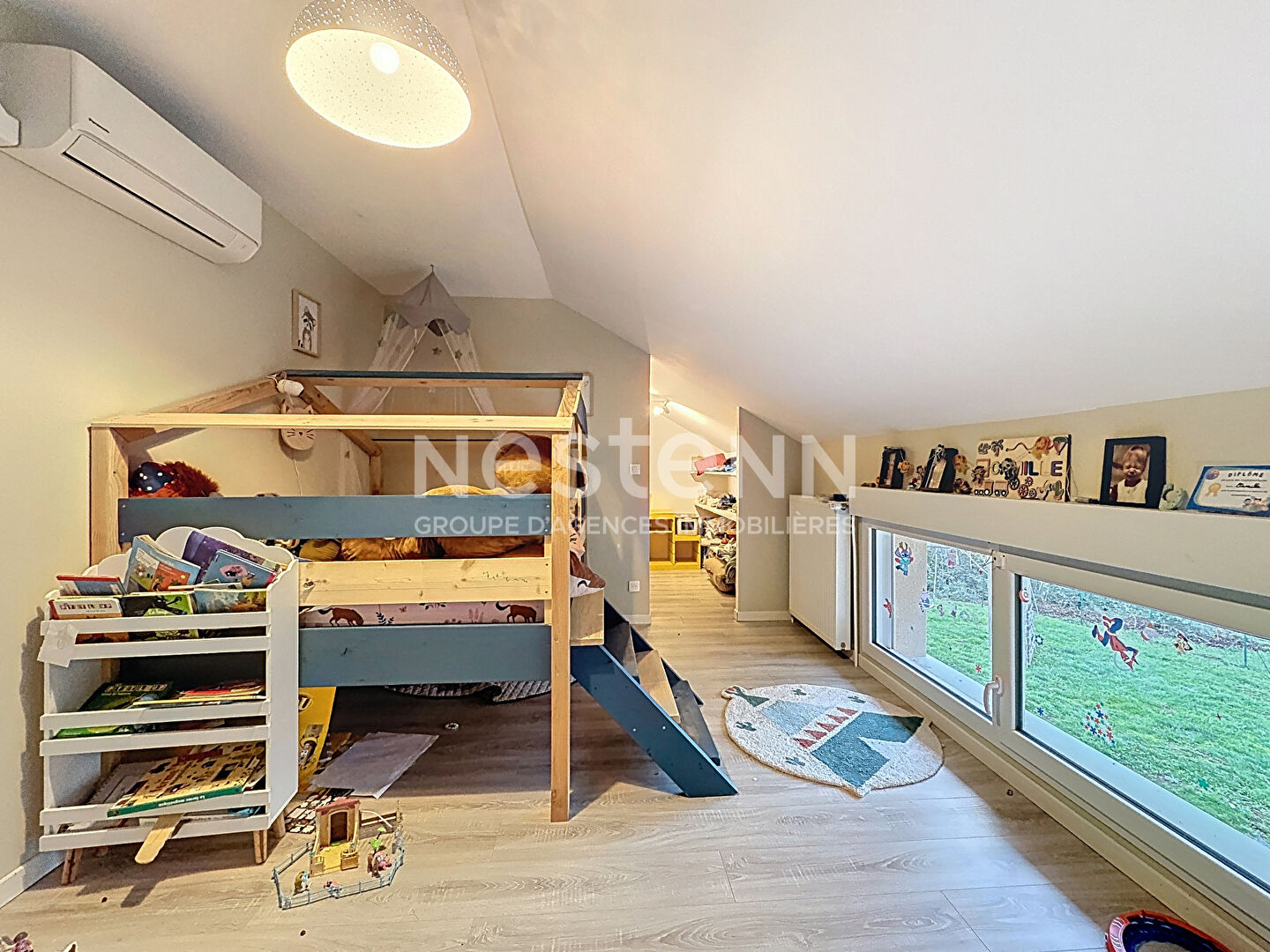 Maison à vendre à Rochechouart - 7 pièces, 5 chambres, piscine, panneaux solaire, garage double