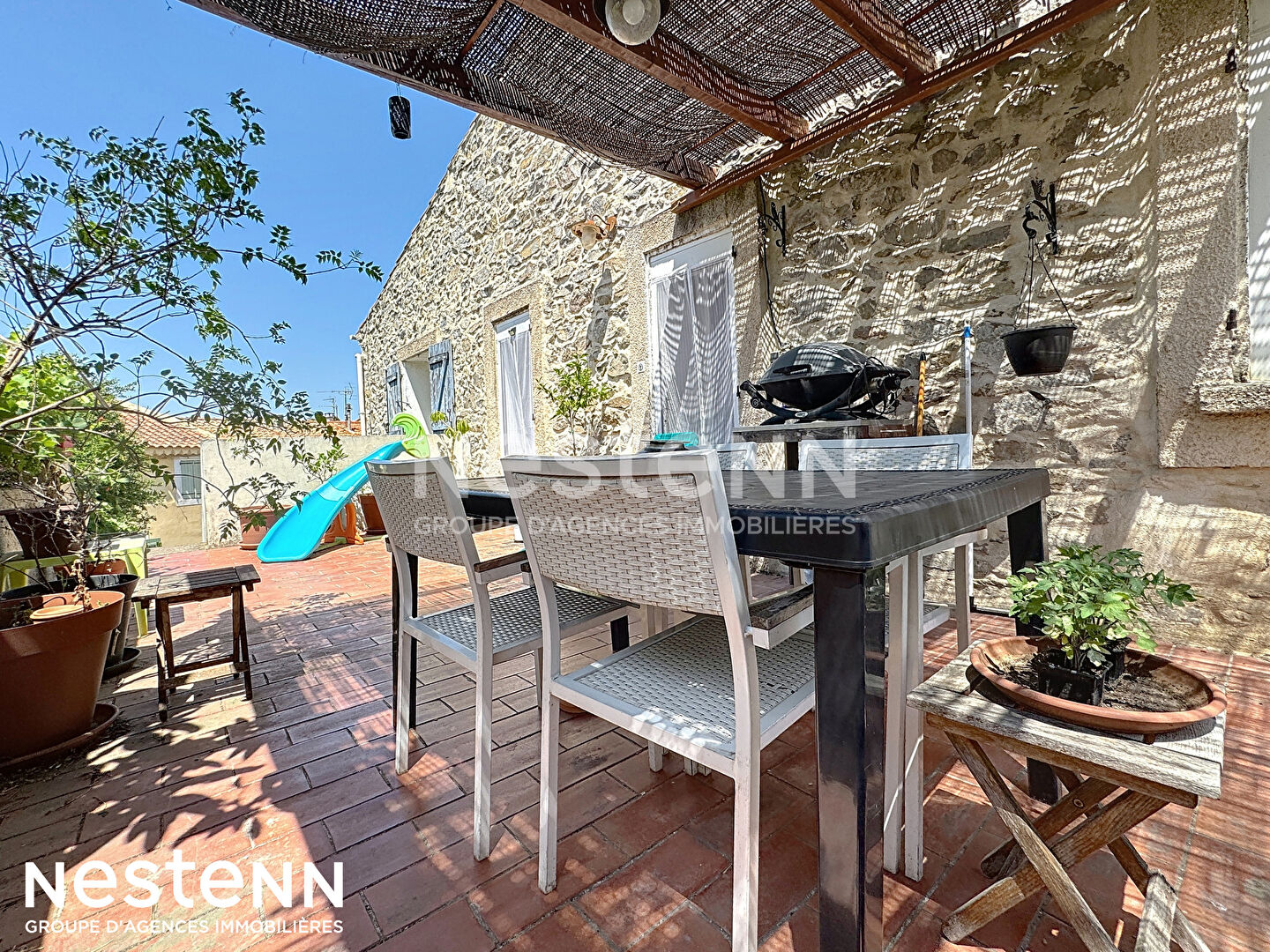 Maison 7 pièces 163 m² · à Nevian · 163 m² · 189 000 €
