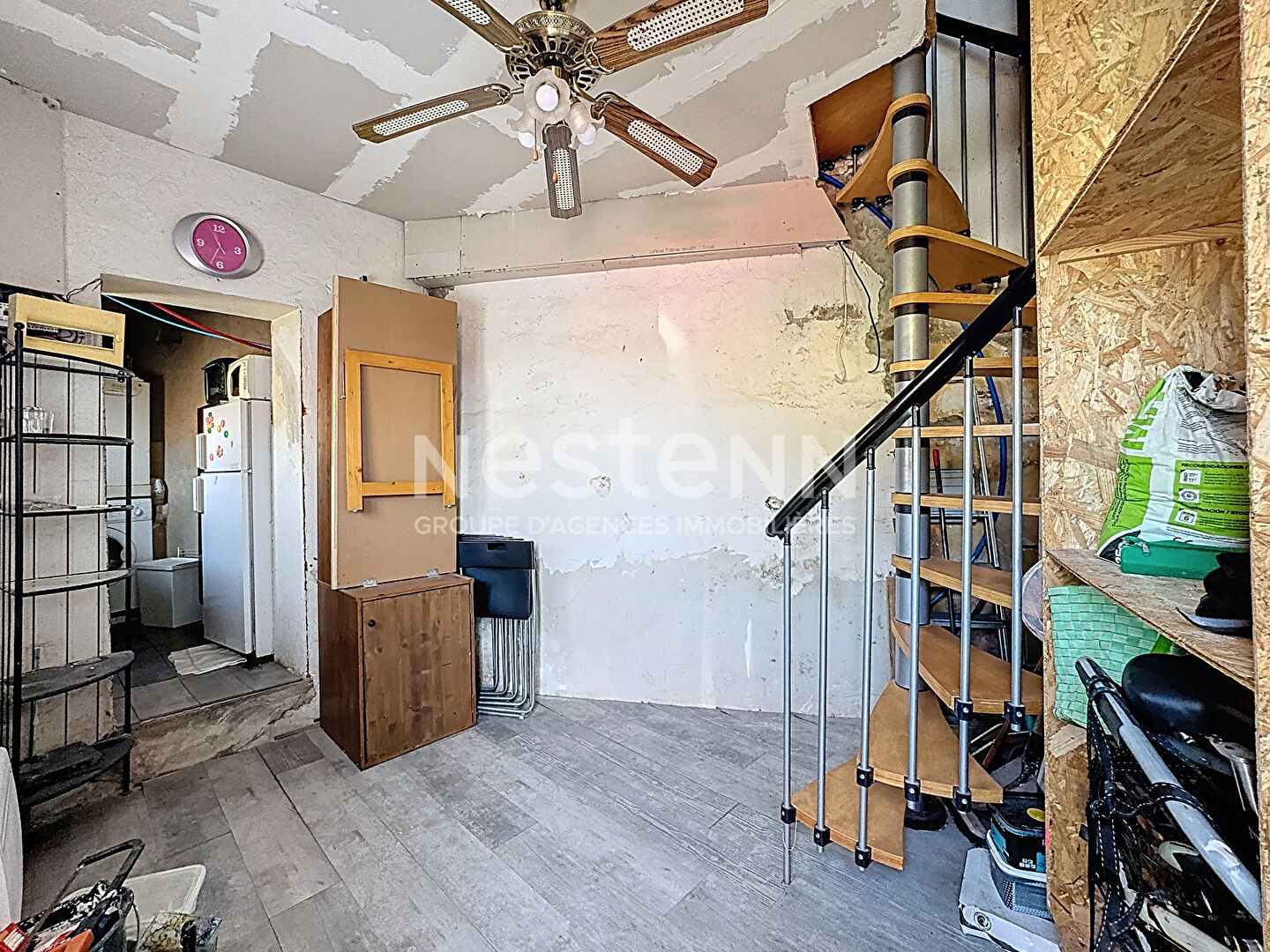 Maison à rénover à Salles D Aude 35m²