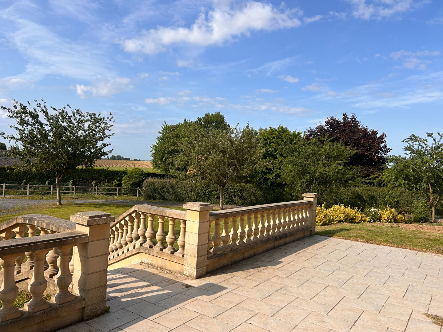 Maison 130m²  3 chambres - grand sous sol- secteur calme et agréable - LE BOCASSE - CLERES - GARE