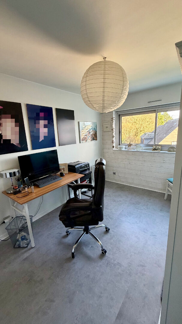 Appartement bois guillaume 100m² 3 chambres dernier étage balcon 4 parkings  sans travaux