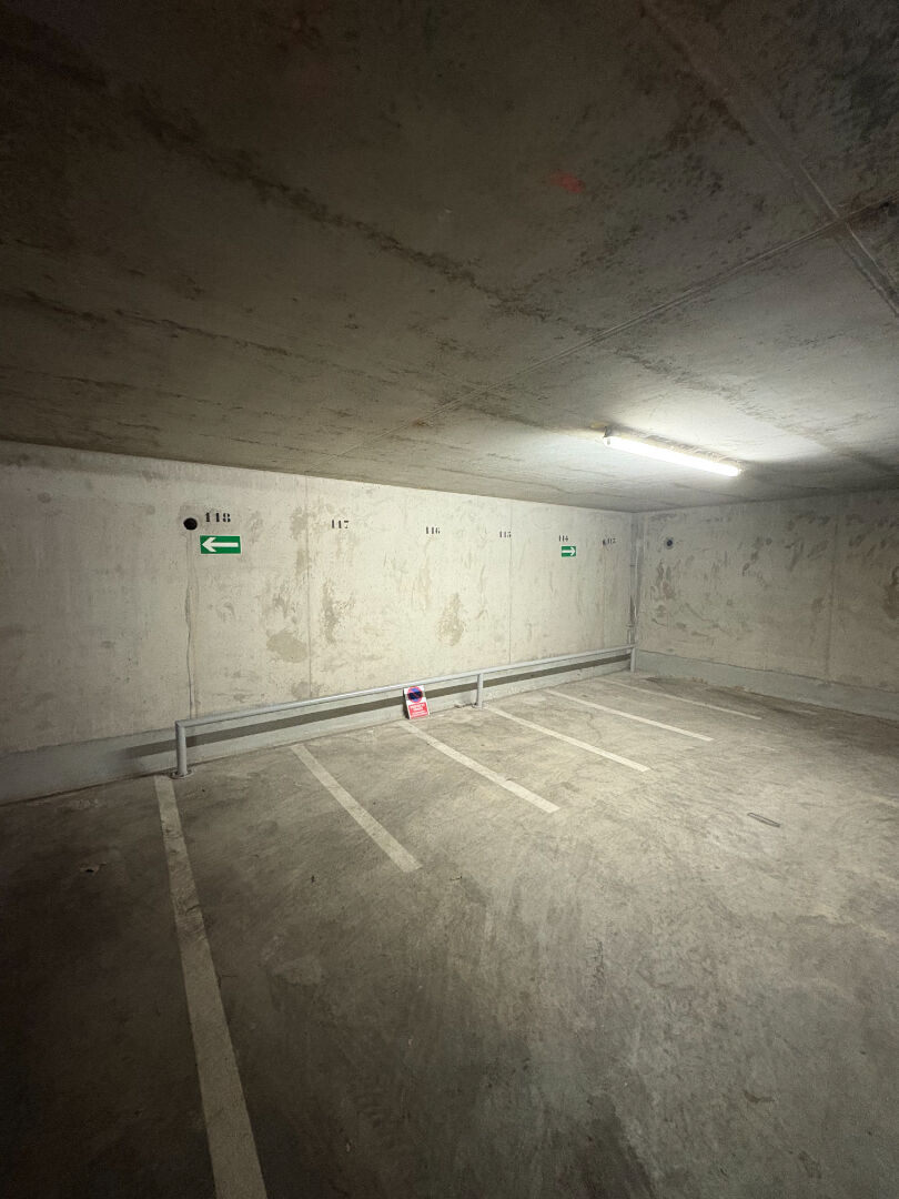Parking 12 m² · à Lyon · 12 m² · 36 500 €