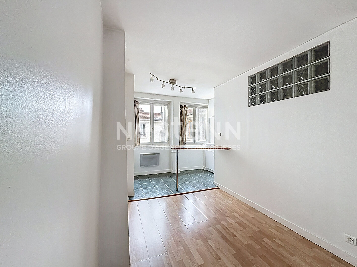 À VENDRE T1 bis lumineux de 29 m² Cours Vitton Lyon 6ème