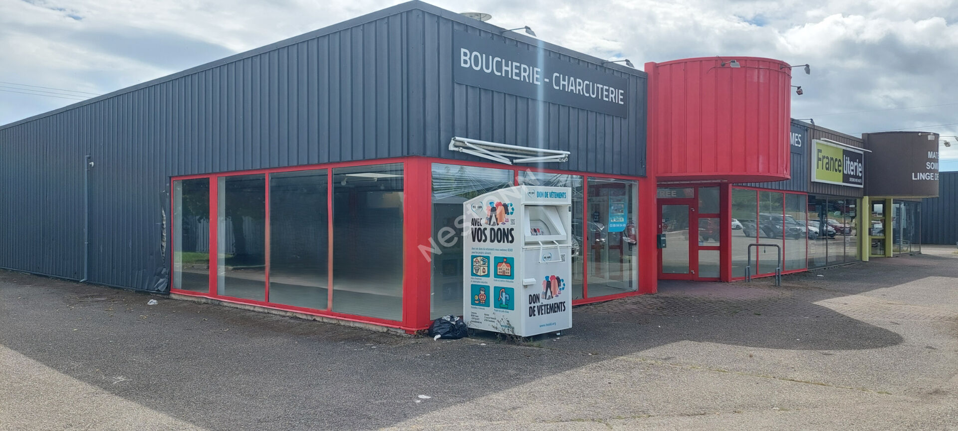 Local commercial 4 pièces 403 m² · à Mutzig · 403 m² · 525 000 €