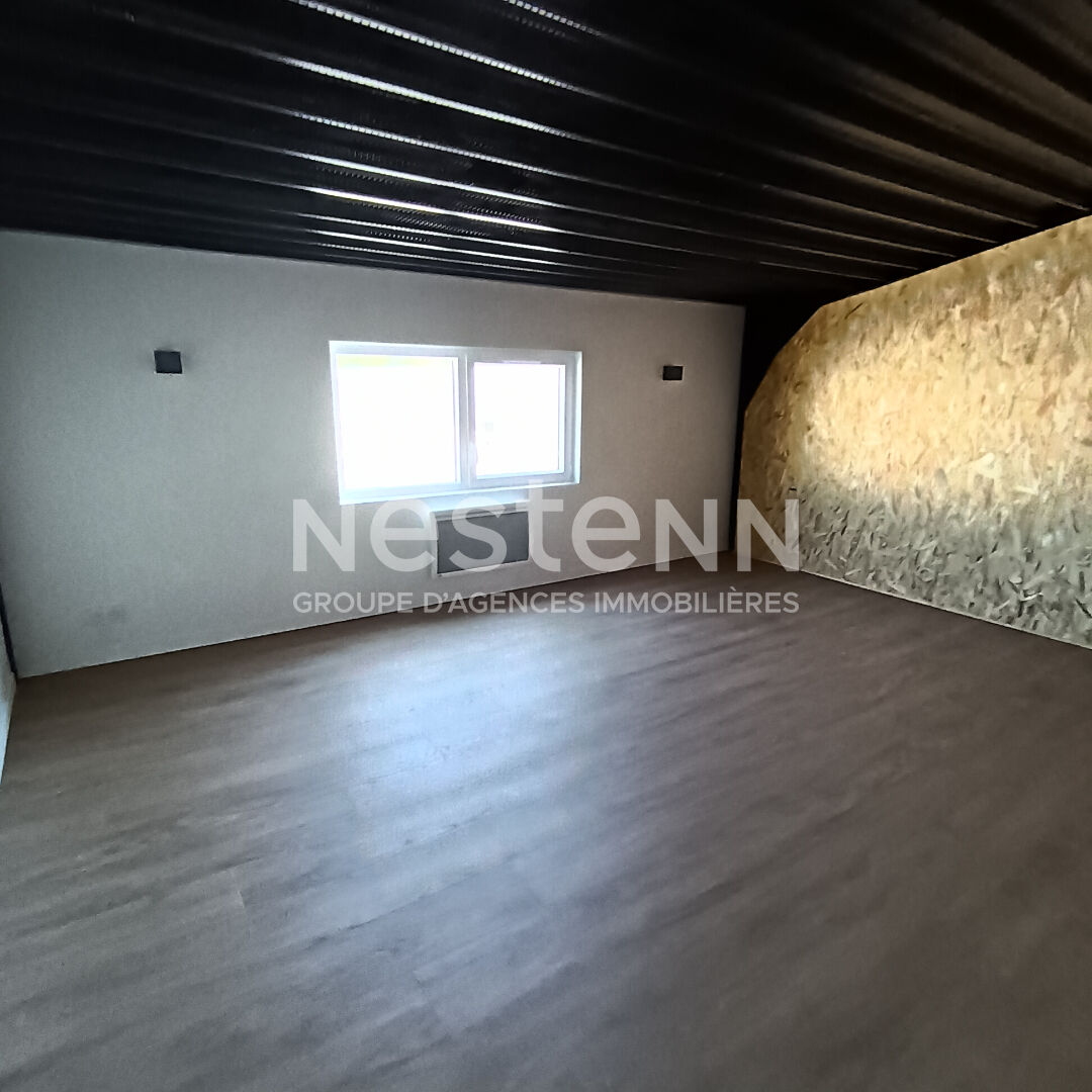 Bureau à louer Vannes  est 1 pièce(s) 25 m2