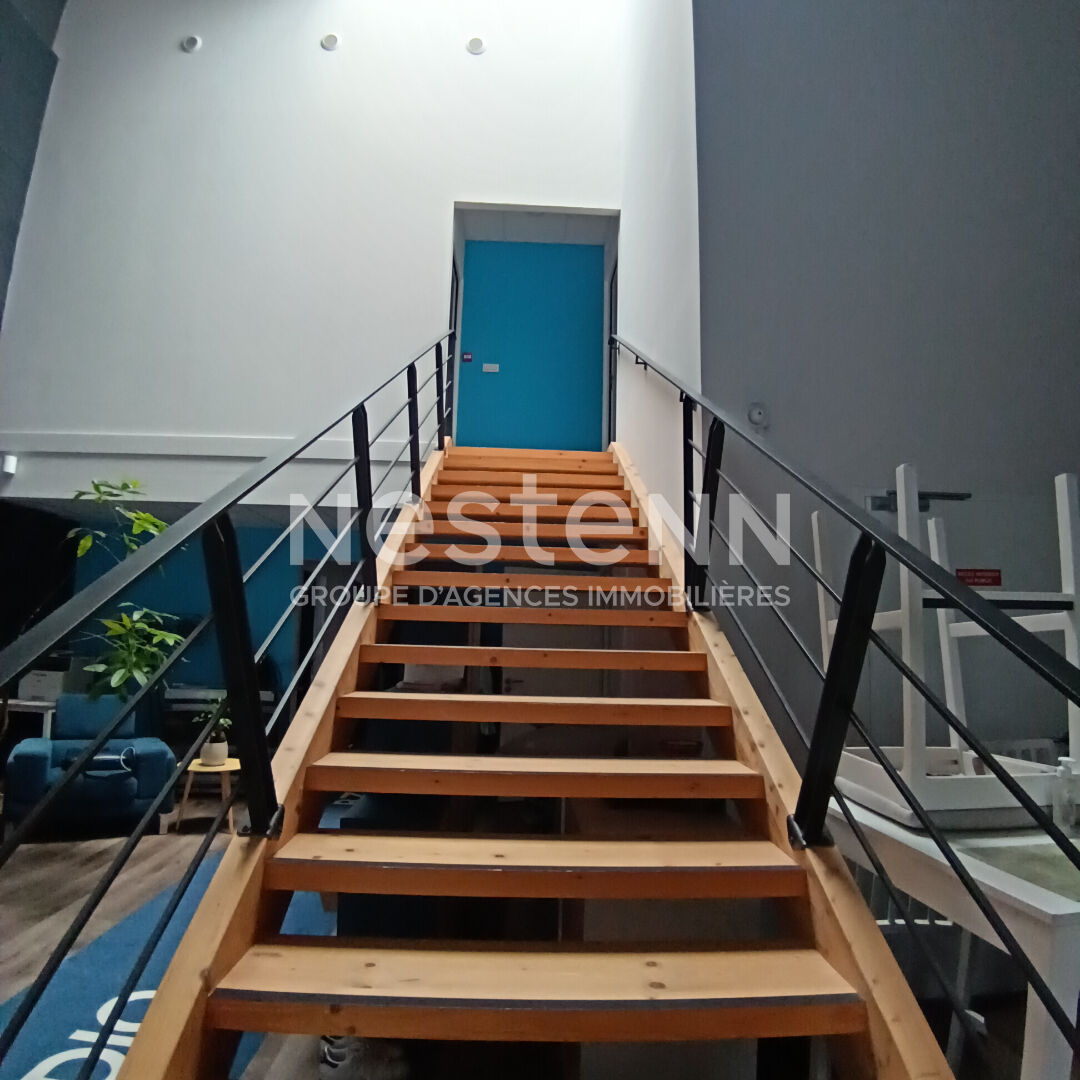 Local commercial 6 pièces 240 m² · à Vannes · 240 m² · 518 400 €