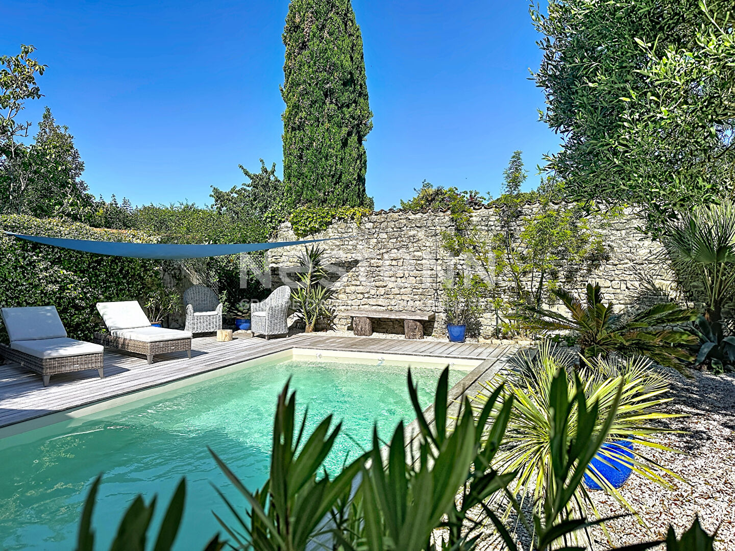 Maison d'exception aux portes de La Rochelle - Élégance, art de vivre-  158 m²- 4 ch - piscine et spa