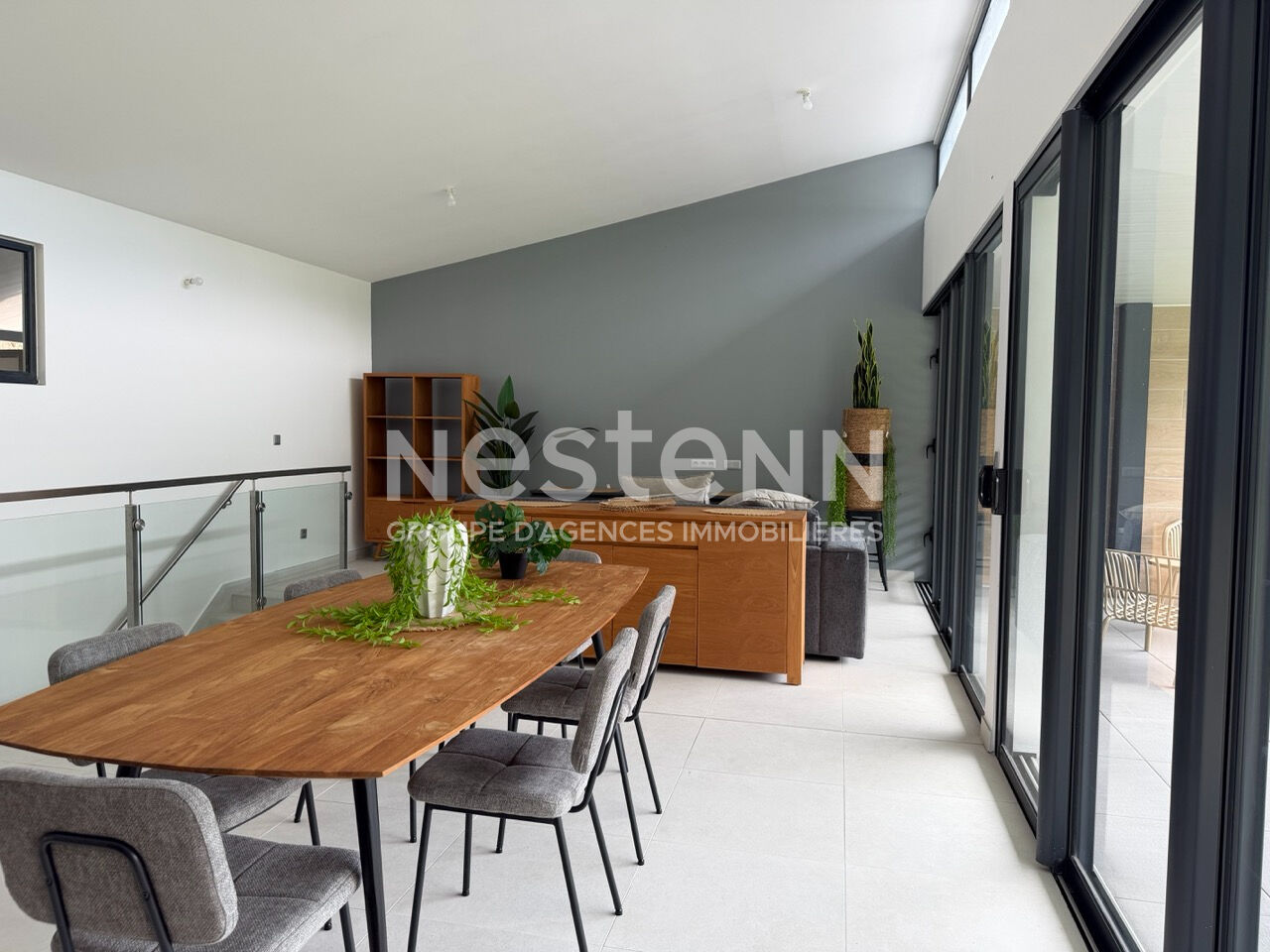 A vendre sur PAMATAI HILLS jolie maison neuve F4 mitoyenne de 118,8 m2, avec vue dégagée