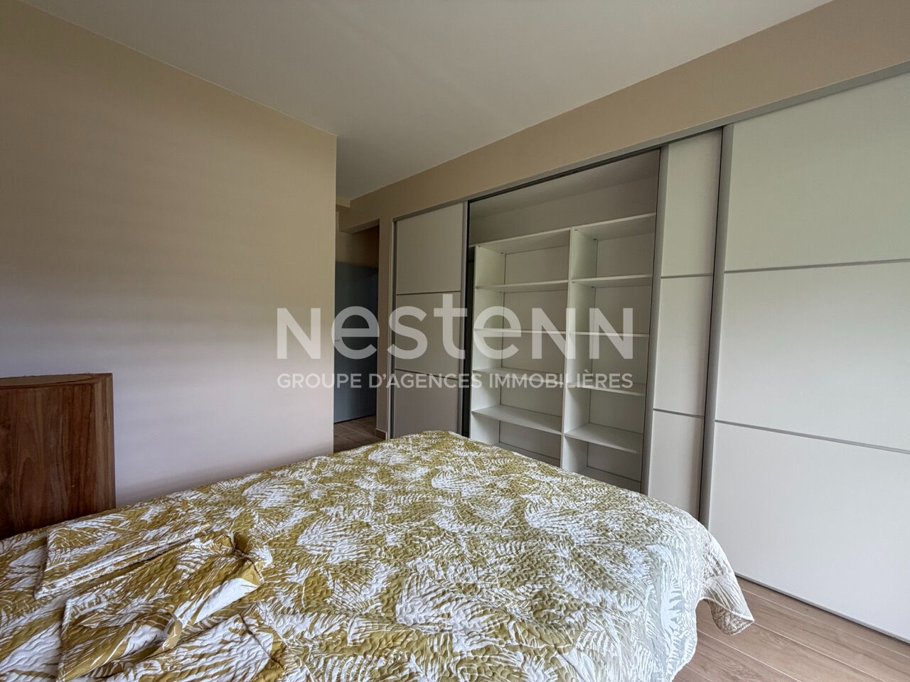 A vendre sur PAMATAI HILLS jolie maison neuve F4 mitoyenne de 118,8 m2, avec vue dégagée