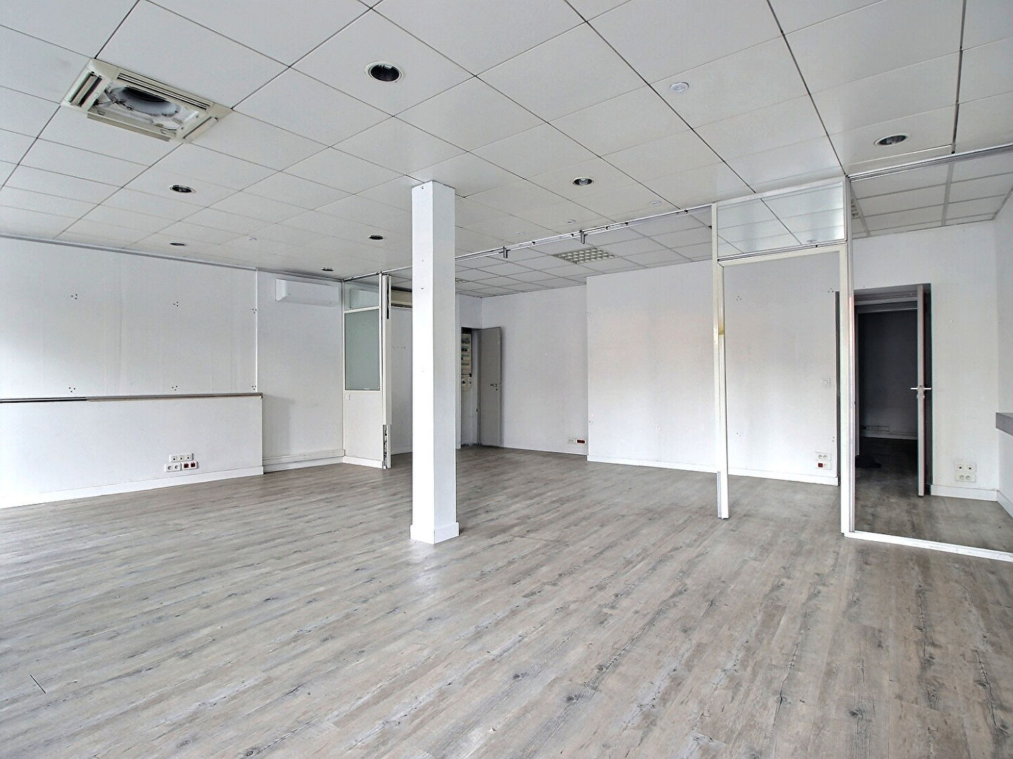 Local commercial 5 pièces 96 m² · à Avignon · 96 m² · 172 000 €