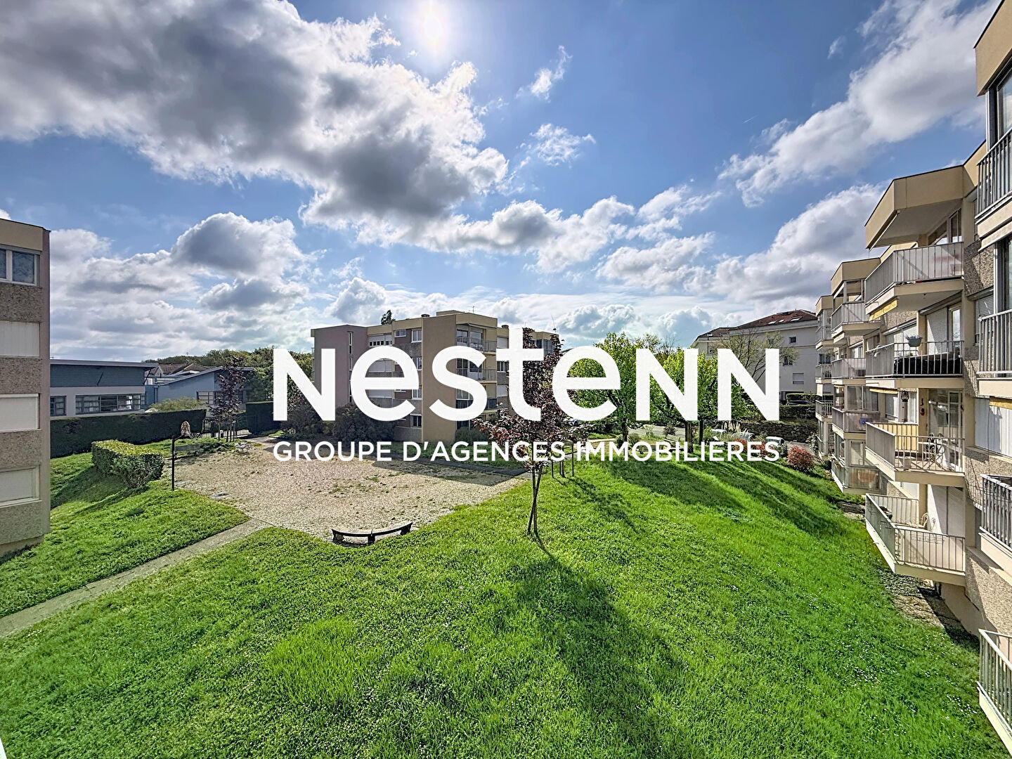 Appartement 5 pièces 90 m² · à Bron · 90 m² · 255 000 €