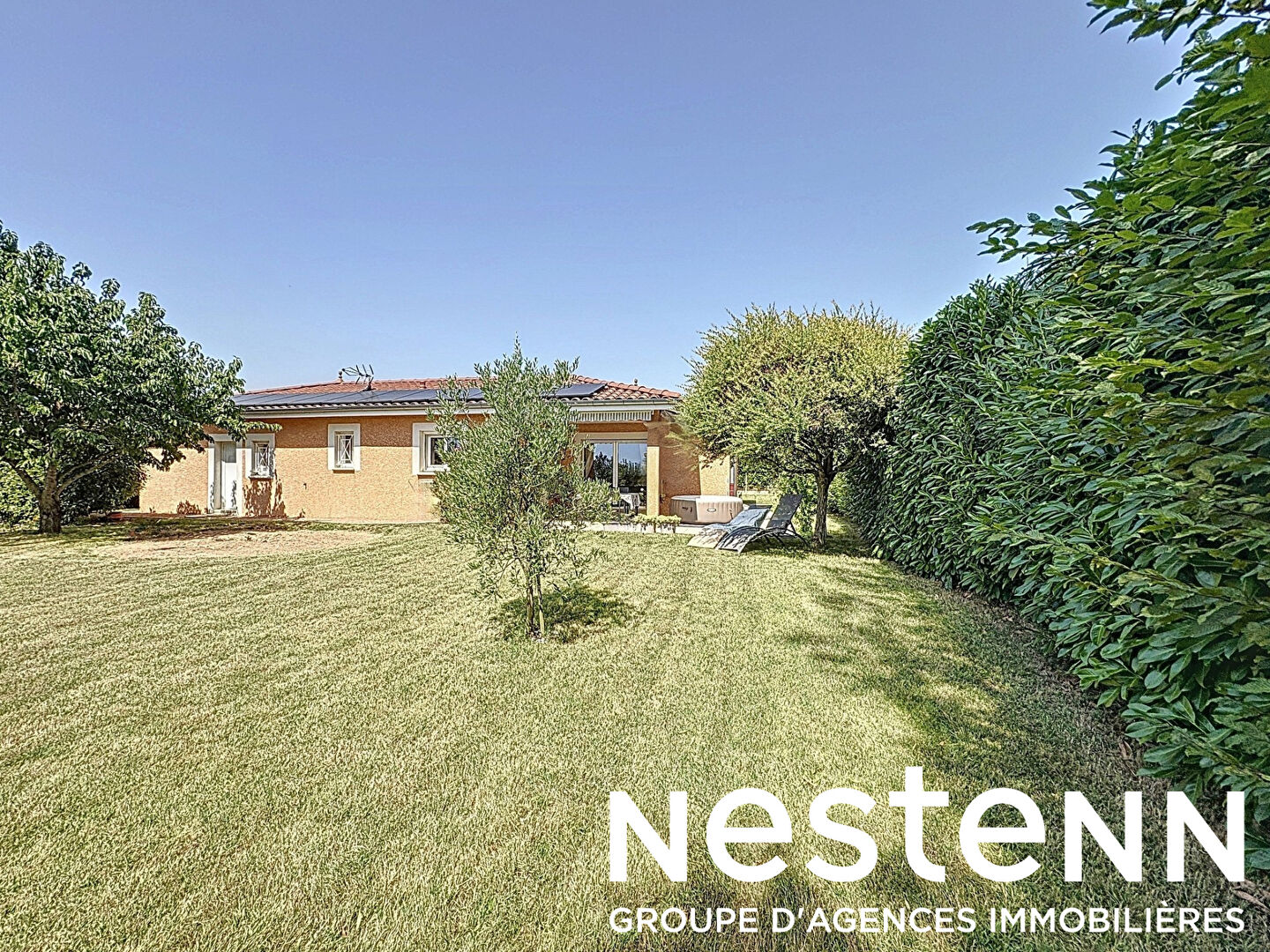 A Vendre: Charmante Maison de Plain-Pied  - Secteur FEILLENS (01570)