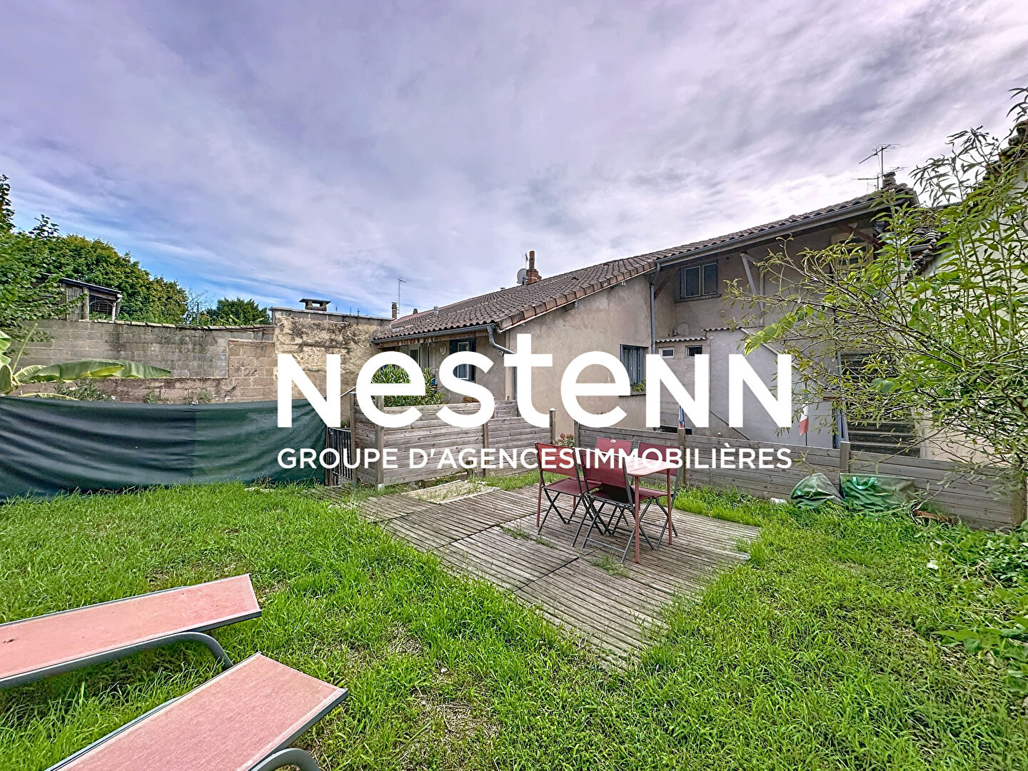 Immeuble 2 pièces 220 m² · à Montmerle sur Saone · 220 m² · 379 000 €