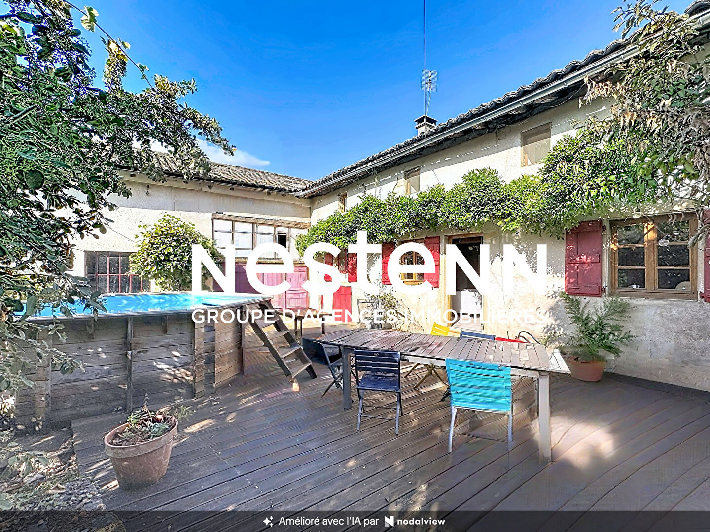 Maison 9 pièces 235 m² · à Feillens · 235 m² · 390 000 €