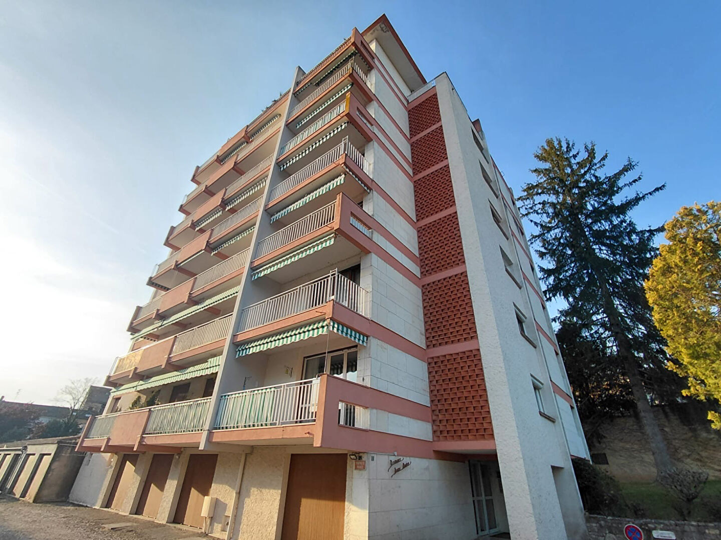 Appartement 3 pièces 75 m² · à Bergerac · 75 m² · 100 000 €