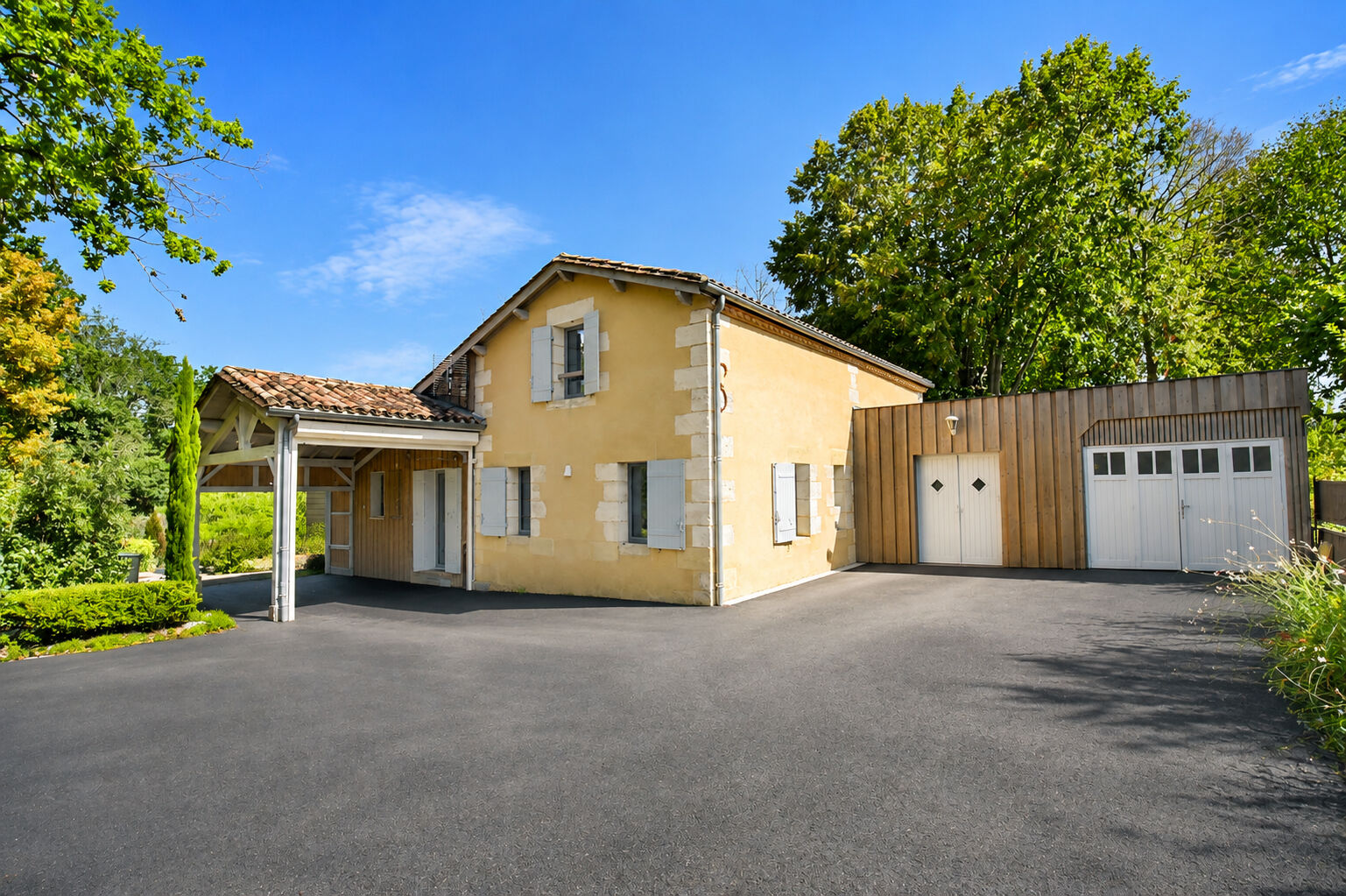 Maison 4 pièces 130 m² · à Bergerac · 130 m² · 302 000 €